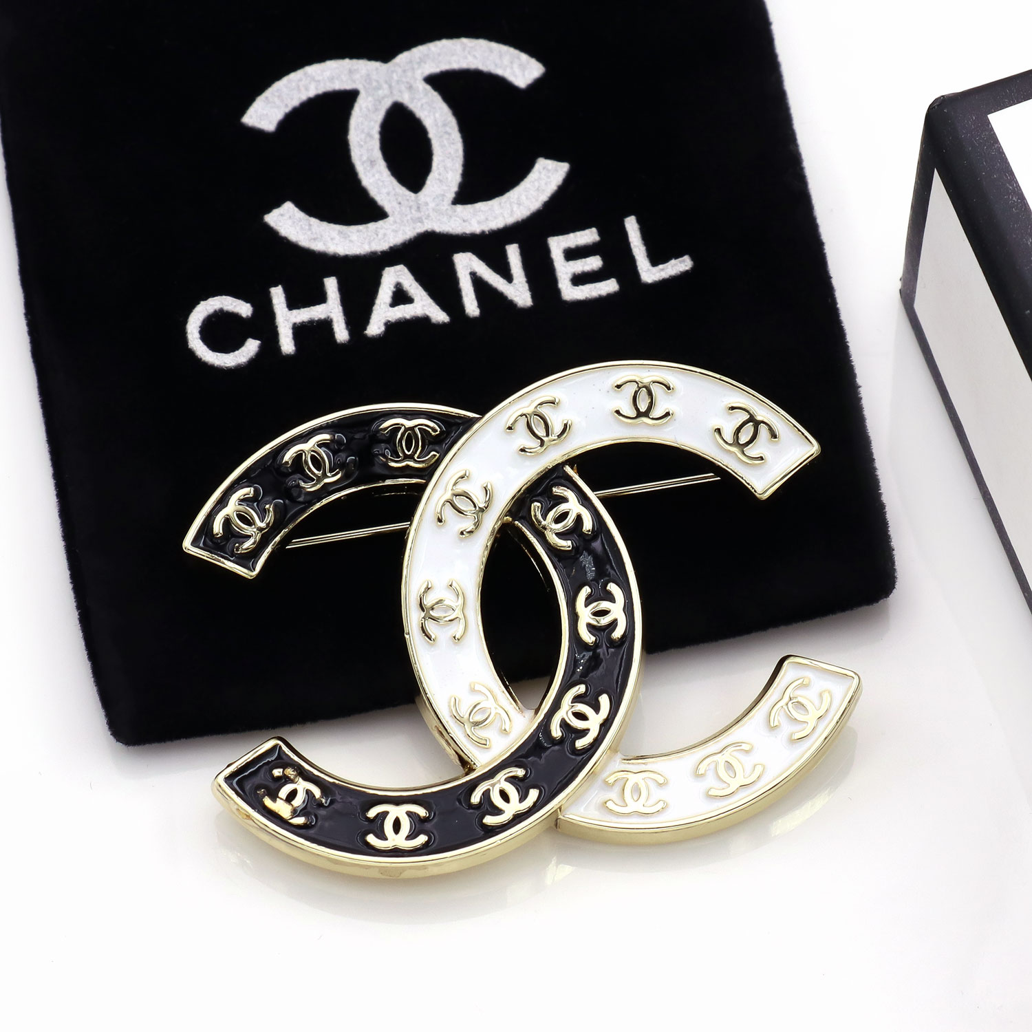 14K Color Brass Brooch (Laton Broche) - JP30G