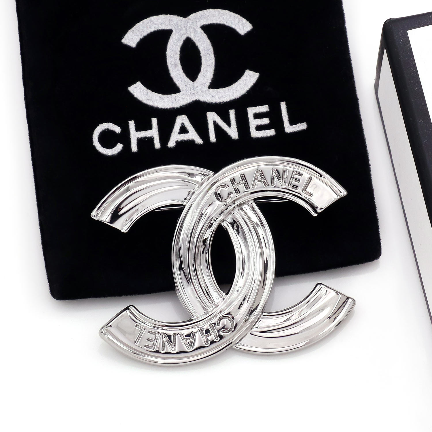 14K Color Brass Brooch (Laton Broche) - JP40C