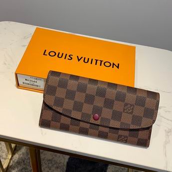 L&V Wallet With Box