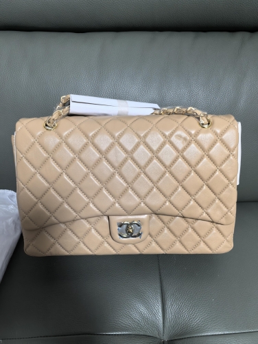 C*HANEL  Bag-2
