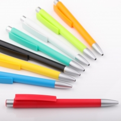 Plastic Retractable Promotional Pen