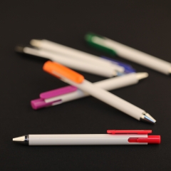 Retractable Plastic Promotional Pen