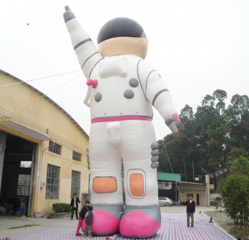 10m Inflatable Astronaut