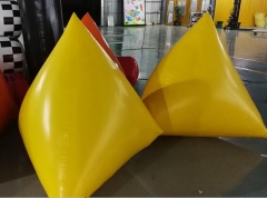 1.5m Solid Color Triangle Inflatable Buoy