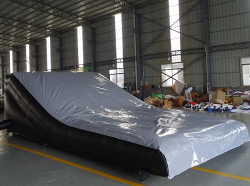 6.5x4x2m Mountain Bike Airbag Landing