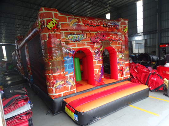 obstacle course bouncy castle