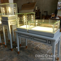 Durable Jewelry Display Table