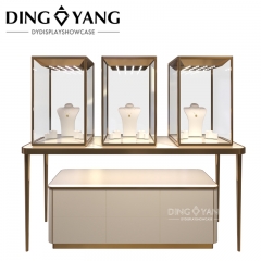 Fantastic Jewelry Display Case