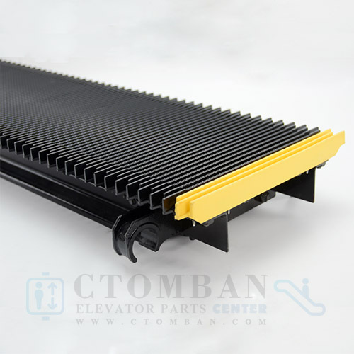 LtspFUJI*FUJITEC Escalator/Travelator Step