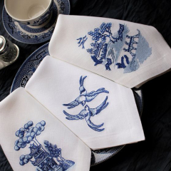 Blue And White Porcelain Customized Wholesale Hemstitch Embroidered Linen Napkin With Logo For Wedding