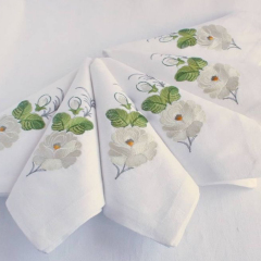 Custom Embroidered Cloth Napkins White Plant-patterned Linen Embroidery Napkin with Logo for Wedding