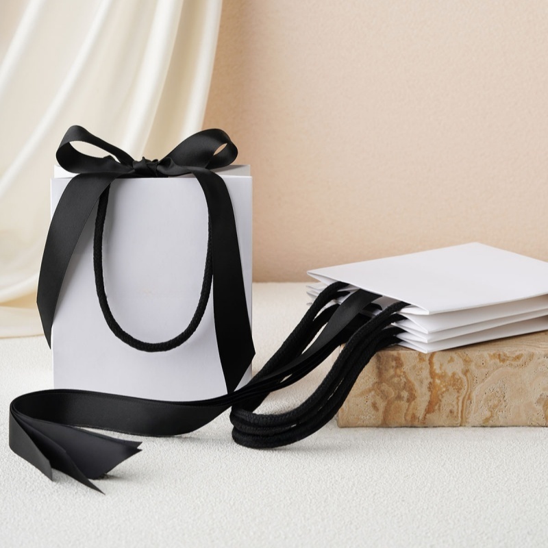 15.5x7.5x13.5cm Ribbon White Bag 250gsm Bow Tie Jelewery Paper Gift Bag