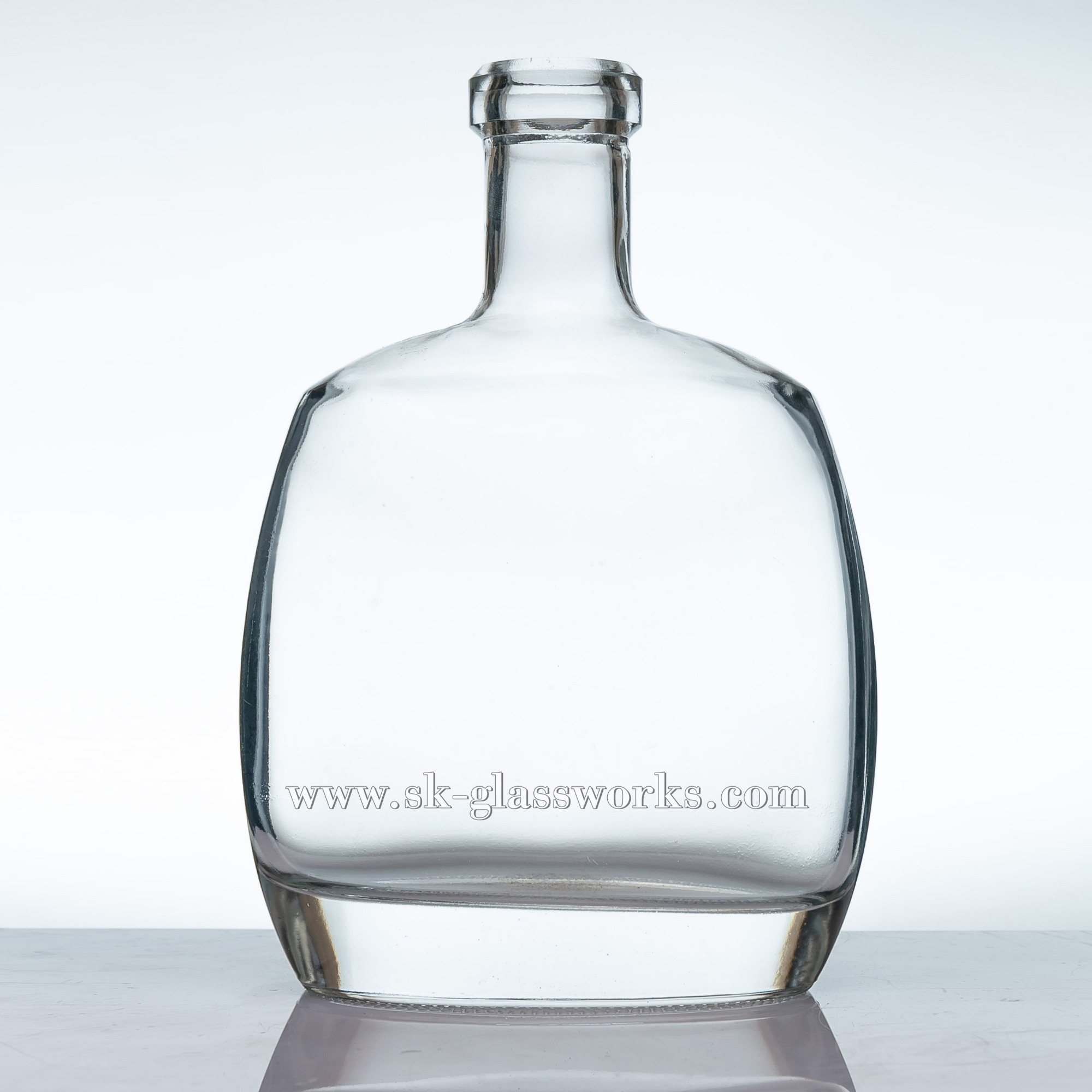 Botella de cristal del coñac 750ml