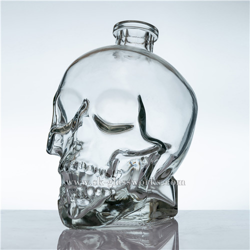 Botella de vidrio de licor de cráneo de 750 ml vacía