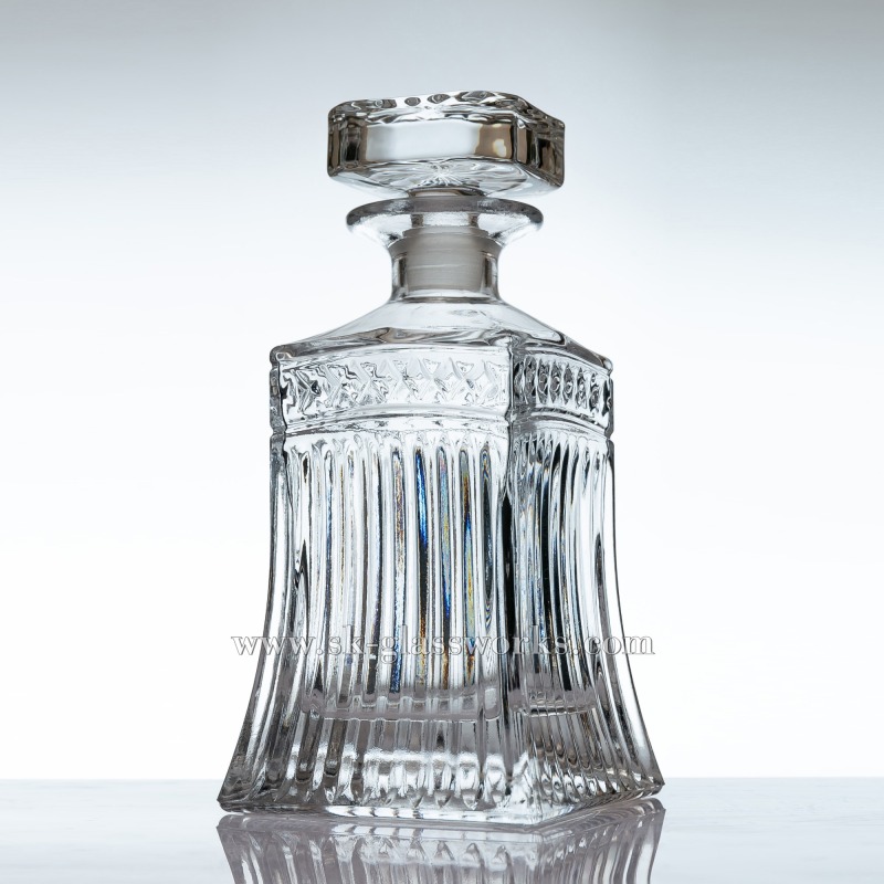 750ml Square Crystal Whiskey Decanter