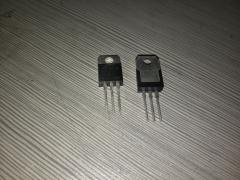 Transistor BTA12-800B