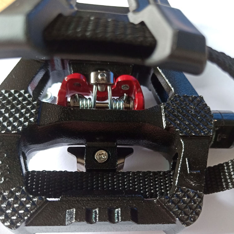 Aluminum Spining Bike Pedals With SPD Toe Clip Straps JD-004V