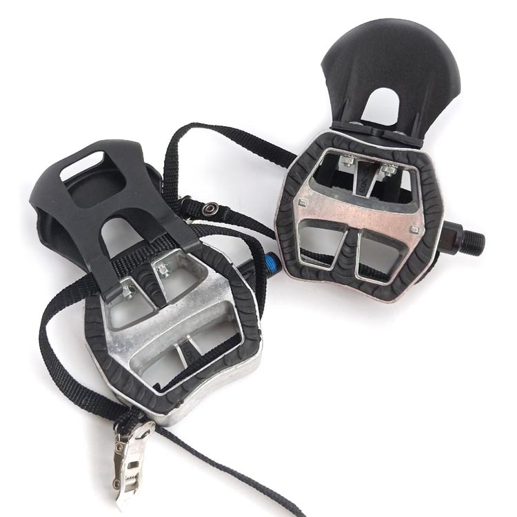 Commercial Bearing Aluminum Body Spin Bike Pedals With Toe Clip Straps JD-303V