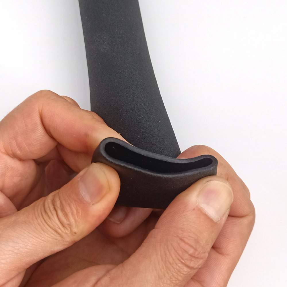 d25 x 150/200/250/300/400 Rubber Handle Grips #7510