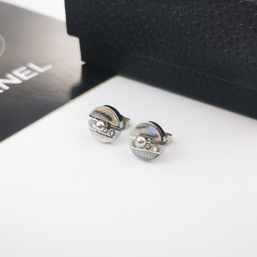 Cha nel   earrings EE-520S