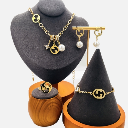 Conjunto Gucci GUTS-095