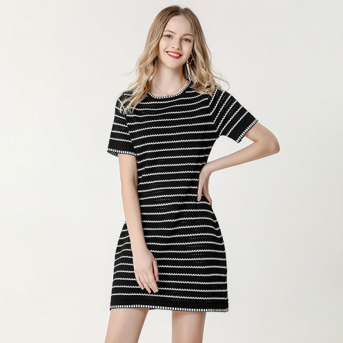Casual Loose Girls Summer Clothing Crew-neck Striped Short-sleeved Women's Casual Dress