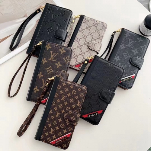 Louis Vuitton 手帳型iPhone15proケース羽田限定スタンプ Louis Vuitton 手帳型iPhone15proケース羽田限定スタンプ