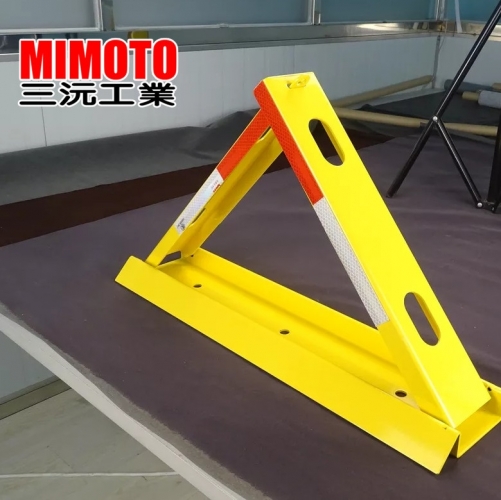 取付部品
