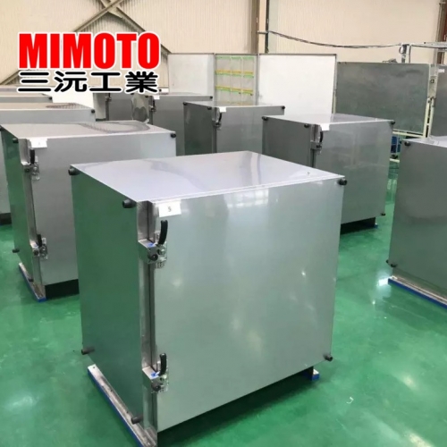 取付部品
