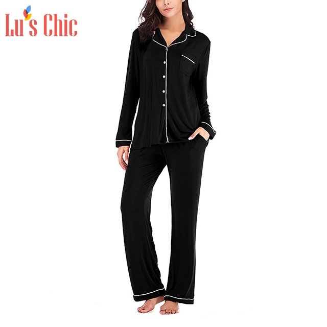 CHUNG Women Cotton Pajamas Set Short Sleeve Top Capri Pants Sleepwear Plus  Size (S, Black) : : Clothing, Shoes & Accessories