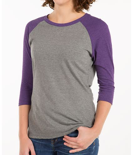 Adult three-quarter sleeve raglan sleeves T-shirt