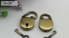 Complex design cat shape metal padlock for purse RL-BLK018