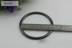Handbag Manufacturer design bigger wire iron metal round buckles RL-IOR024-75MM