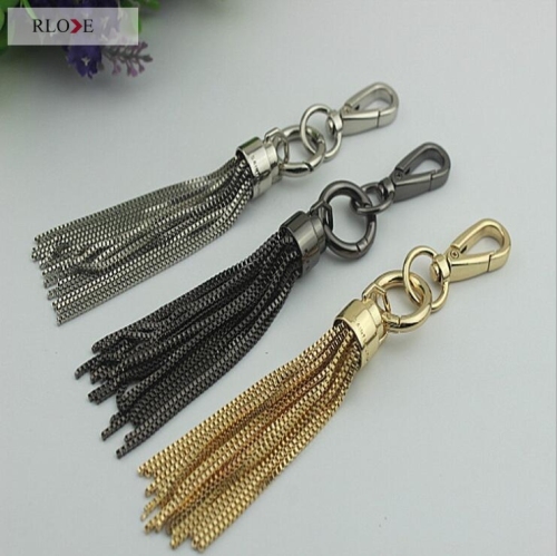 Custom Popular Keychain Decorative Metal Snap Hook Tassel Charms RL-LCP030