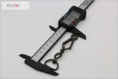 Eco-friendly plating gunmetal color pet accessories metal snap hooks RL-SP001