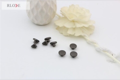 Hot selling handbag fittings round flat shape brass matte gunmetal decorative studs rivet RL-RT032