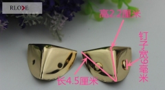 Fashion Metal Screw Triangle Bag Corner Protector RL-BCP02