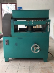 Cutting board planer for shoe factory LX-640