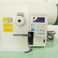 Intergradted automatic cutting compound feed sewing machine DS-0303D-1