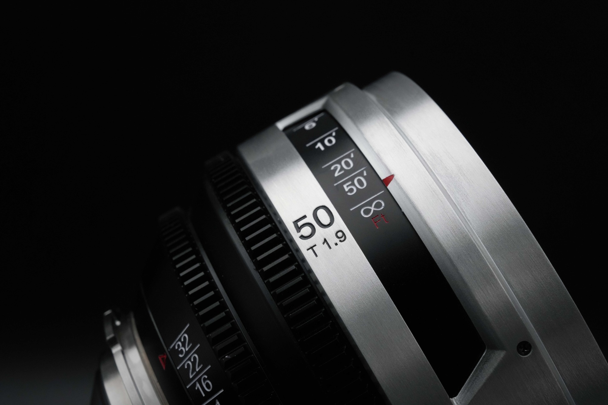 50mm T1.9