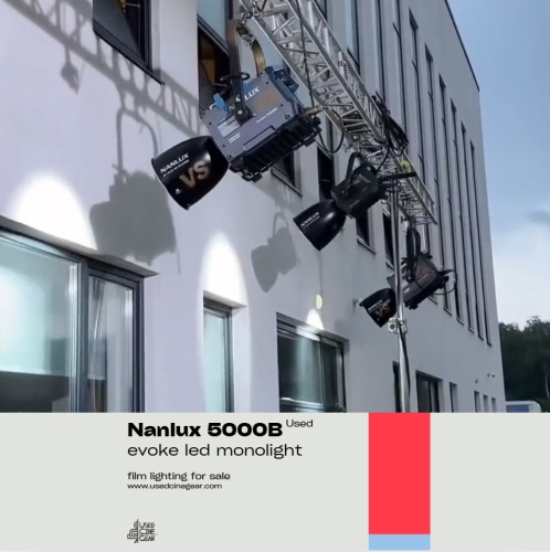 Open-box Nanlux Evoke 5000B LED Bi-Color Monolight