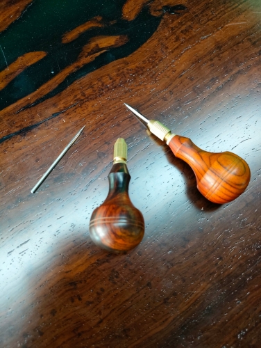 Round Awl (Interchangeable)