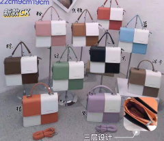 Shouder bags Strap Magnetic buckle Transparent handbags Wholesale
