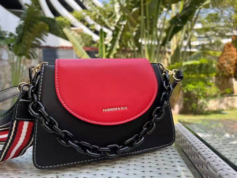 Handbag Manufacturer Clutch bags Detachable Strap Magnetic buckle Colorful handbags Wholesales