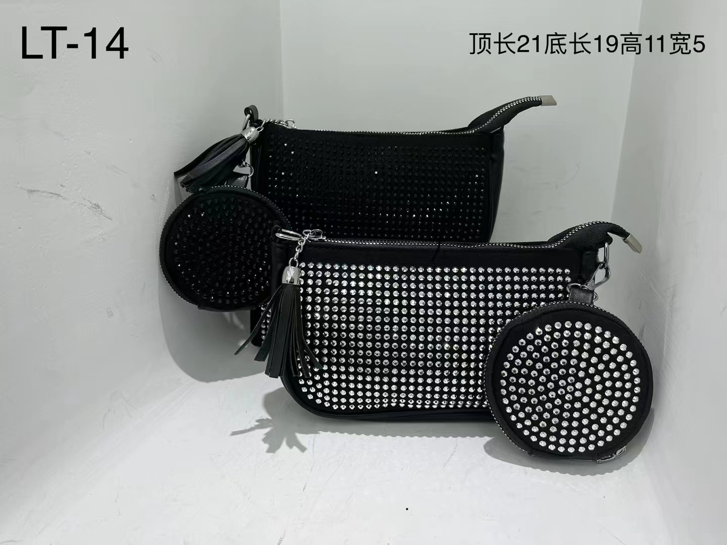 MZY Handbag Factory Manufacturing rivets leather Handbags to Manufacture business to all brand clients