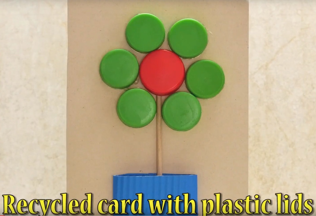 How to Make Recycled Card with Plastic Lids- HomeArtTv By Juan Gonzalo Angel