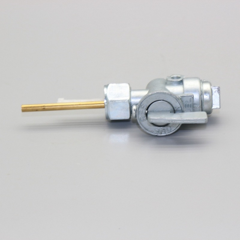 Fuel Gas Petcock Valve For Kawasaki C2 C2TR G3 G31M G4 G5 KD80 KD100 KE100 KM100