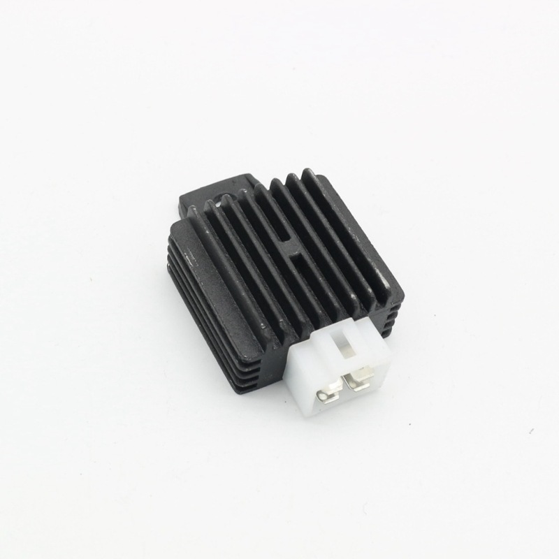4 Pin Voltage Regulator Rectifier GY6 50cc 60cc 80cc 125cc 150cc Chinese Moped Scooter ATV