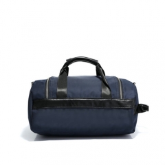 Men's travelling bags with leather trims