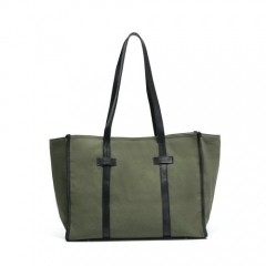 Lady's tote bag with leather trims